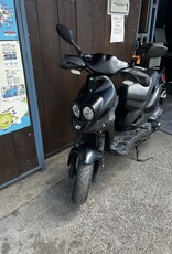 Genuine Scooters Black Genuine Roughhouse Sport 50cc Moped (LX-49)