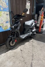 Genuine Scooters 2023 Matte Black Genuine Roughhouse Sport 50cc Moped (lx-51)