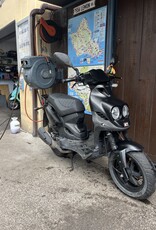 Genuine Scooters 2023 Matte Black Genuine Roughhouse Sport 50cc Moped (lx-51)