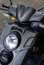 Genuine Scooters 2025 Matte Titanium Genuine Hooligan 170i Scooter