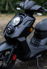 Genuine Scooters 2025 Matte Black Genuine Hooligan 170i Scooter