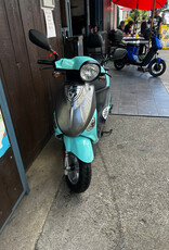 Genuine Scooters 2022 Turquoise Genuine Buddy 125cc Scooter (A-8)