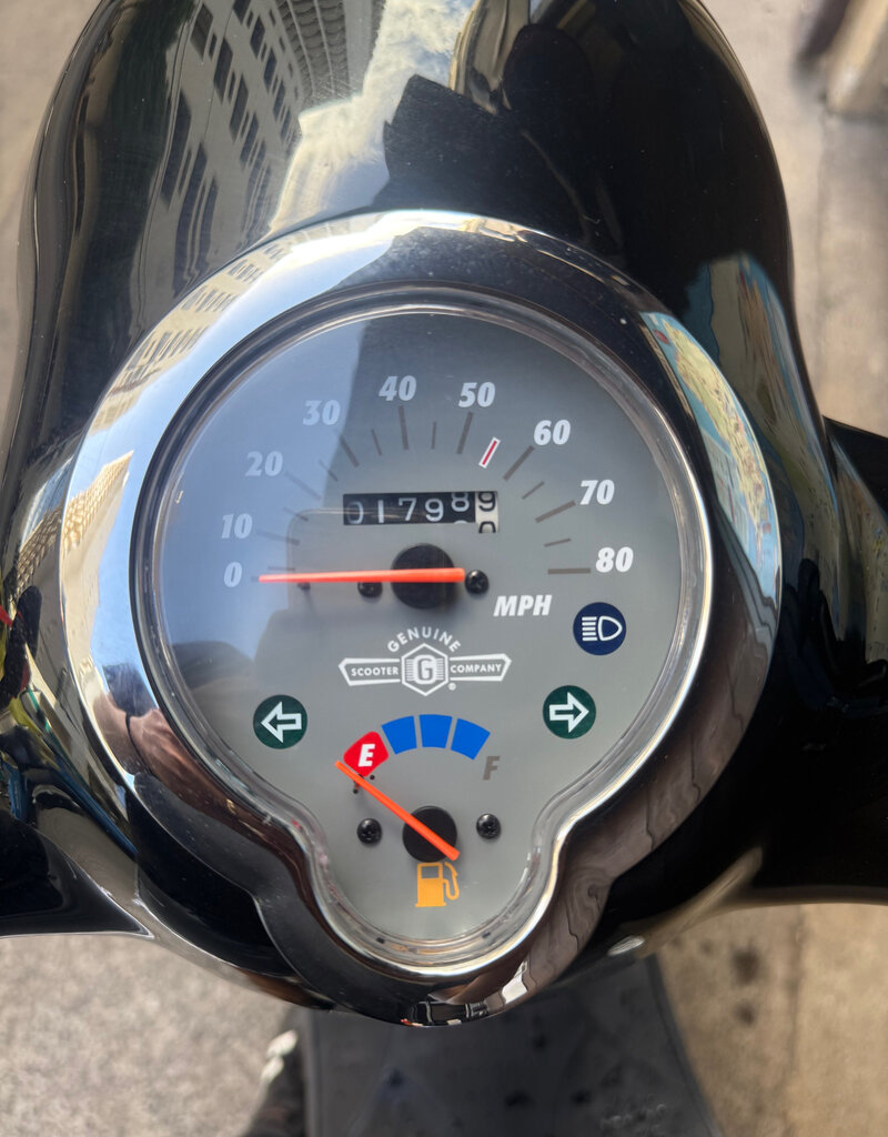 Genuine Scooters 2023 Black Genuine Buddy 125cc Scooter (1619)