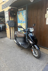 Genuine Scooters 2023 Black Genuine Buddy 125cc Scooter (1619)