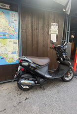 Genuine Scooters 2023 Black Genuine Buddy 125cc Scooter (1619)
