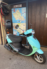Genuine Scooters 2023 Turquoise Genuine Buddy 50cc Moped (B.B. 4276)