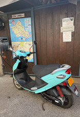 Genuine Scooters 2023 Turquoise Genuine Buddy 50cc Moped (B.B. 4276)