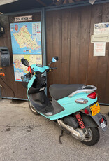 Genuine Scooters 2023 Turquoise Genuine Buddy 50cc Moped (BB-4021)