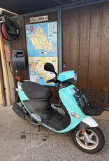 Genuine Scooters 2023 Turquoise Genuine Buddy 50cc Moped (BB-4021)