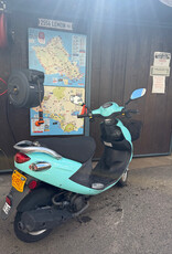 Genuine Scooters 2023 Turquoise Genuine Buddy 50cc Moped (BB-4021)