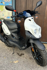Genuine Scooters 2024 White Genuine Roughhouse 50cc Moped (BB5938)