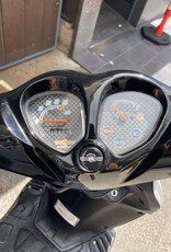 Genuine Scooters 2024 White Genuine Roughhouse 50cc Moped (r-121)