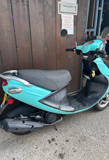Genuine Scooters 2023 Turquoise Genuine Buddy 50cc Moped (#B-67)