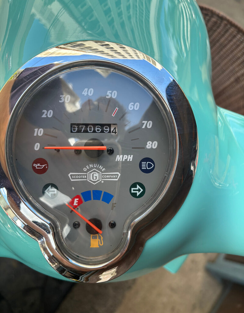 Genuine Scooters 2023 Turquoise Genuine Buddy 50cc Moped (#B-67)