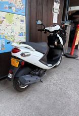 Genuine Scooters 2023 White Genuine Buddy 50cc Moped (#B-85)