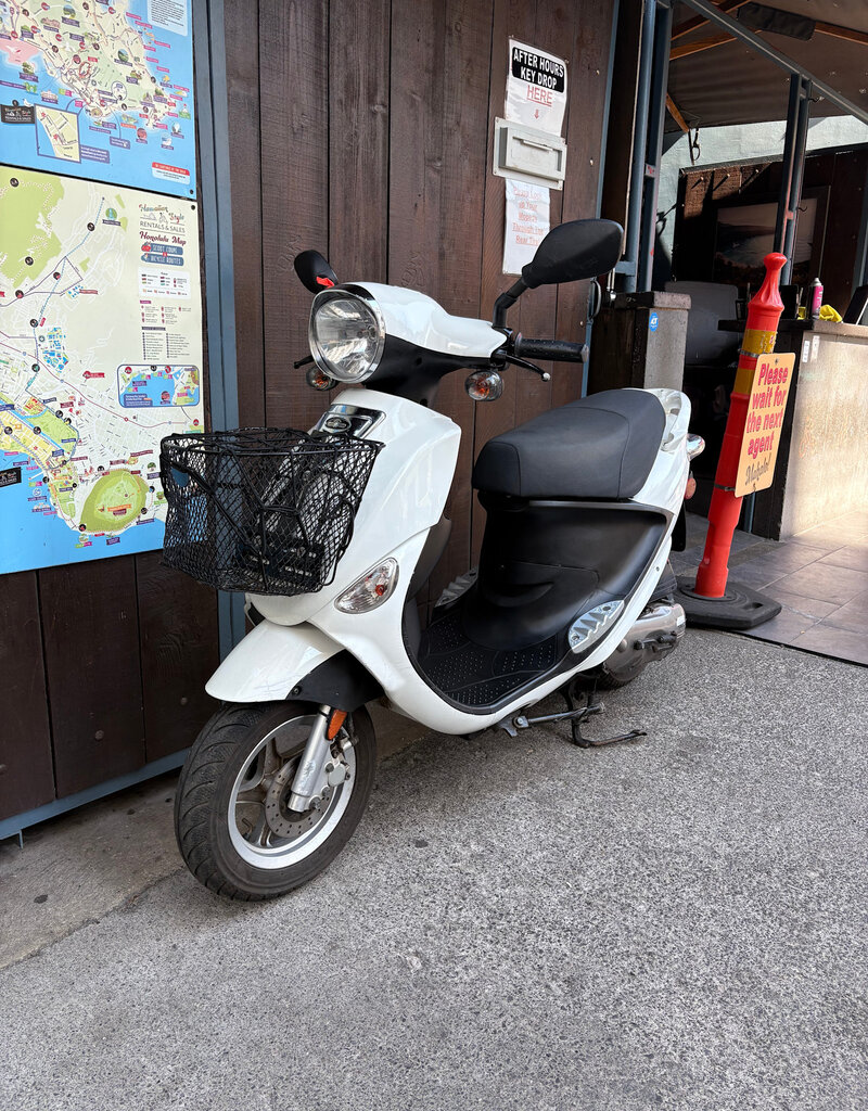 Genuine Scooters 2023 White Genuine Buddy 50cc Moped (#B-85)