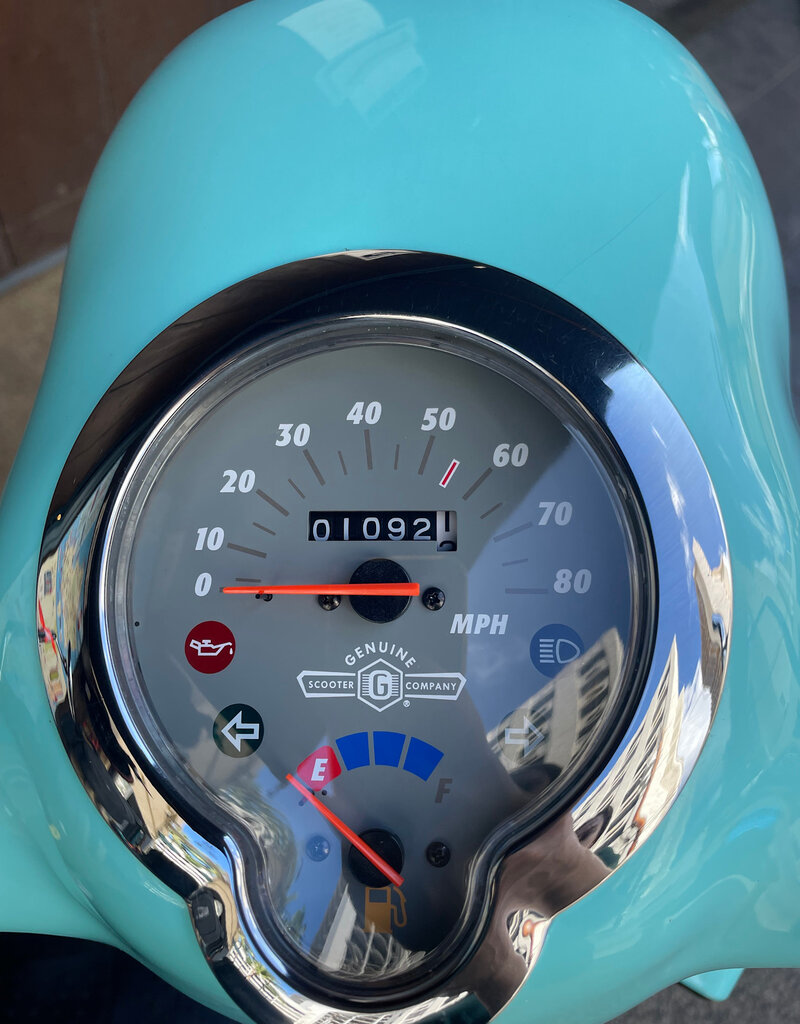 Genuine Scooters 2023 Turquoise Genuine Buddy 50cc Moped (BB-5640)