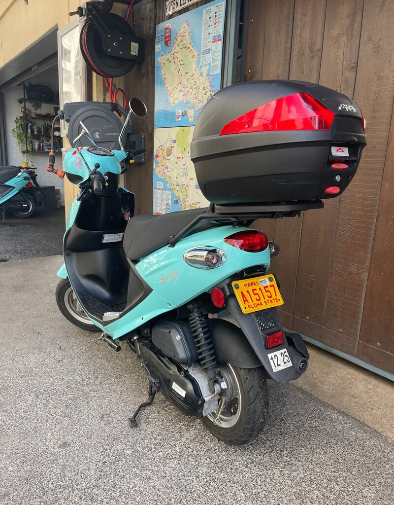 Genuine Scooters 2023 Turquoise Genuine Buddy 50cc Moped (BB-5640)