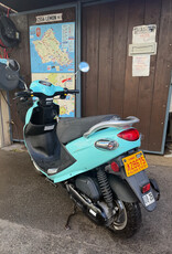 Genuine Scooters 2024 Turquoise Genuine Buddy 50cc Moped (b-80)