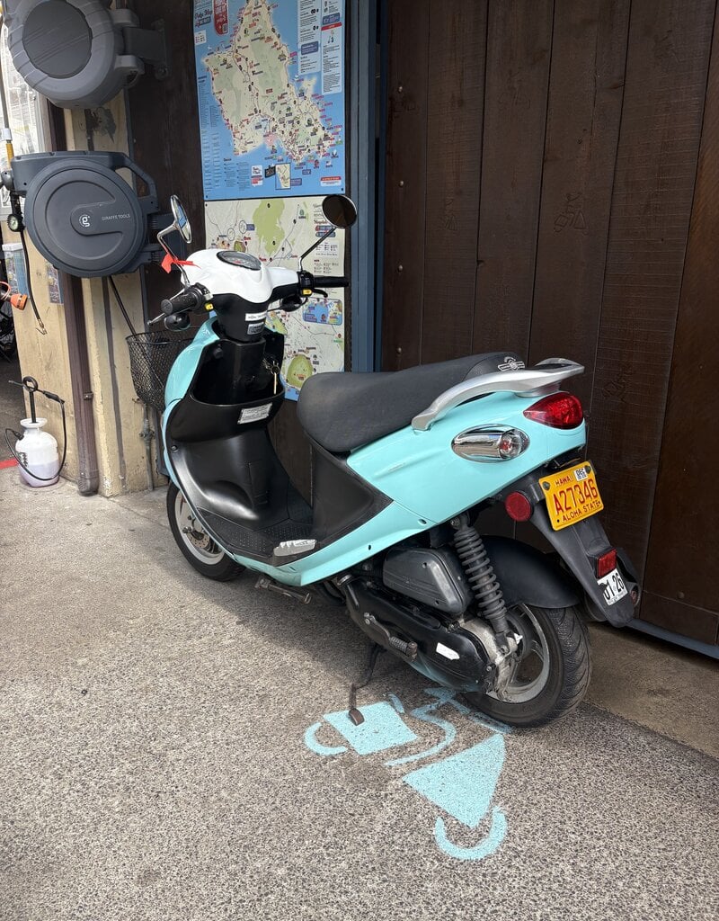 Genuine Scooters 2023 Turquoise Genuine Buddy 50cc Moped (B.B. 5414)
