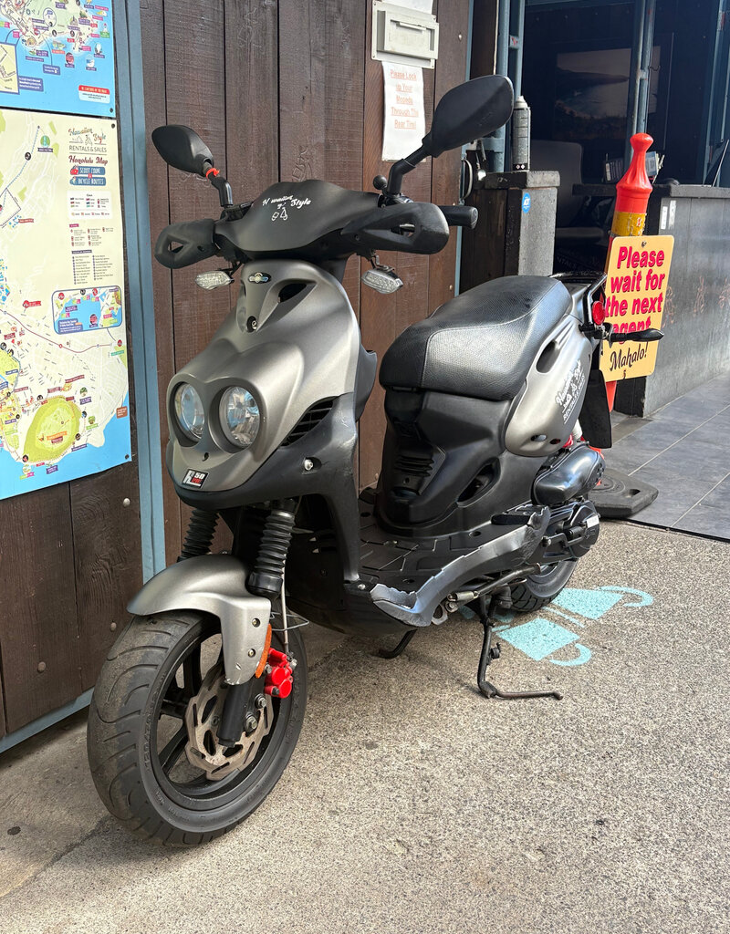 Genuine Scooters 2024 Matte Titanium Genuine Roughhouse Sport 50cc Moped (LX-69)