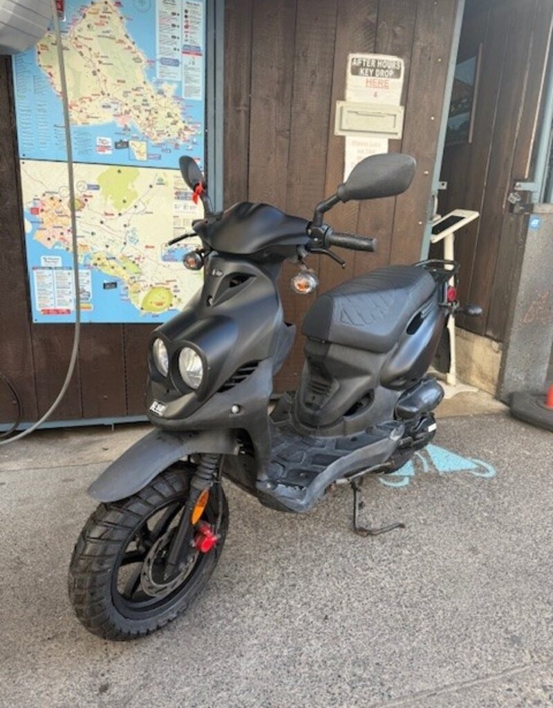 Genuine Scooters 2024 Black Genuine Roughhouse 50 cc Moped (BB5744)