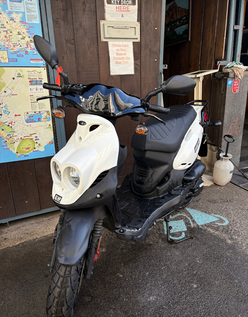 2023 White Genuine Roughhouse 50cc Moped B.B. (5190)