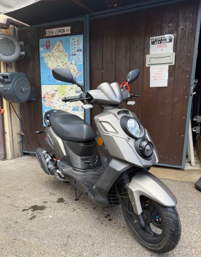 Genuine Scooters 2022 Matte Titanium Genuine Hooligan 170i Scooter B.B.(2411)