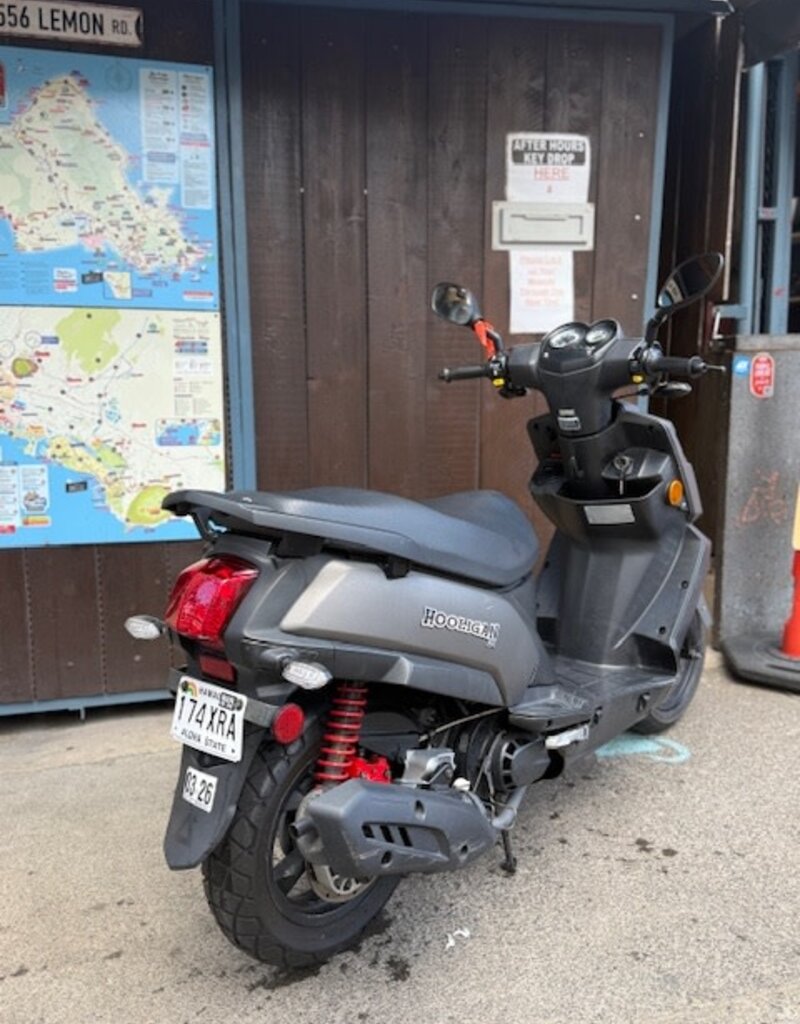 Genuine Scooters 2022 Matte Titanium Genuine Hooligan 170i Scooter B.B.(2411)