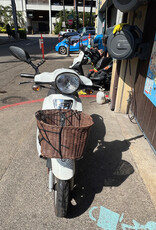 Genuine Scooters 2023 White Genuine Buddy 50cc Moped (#b-84)