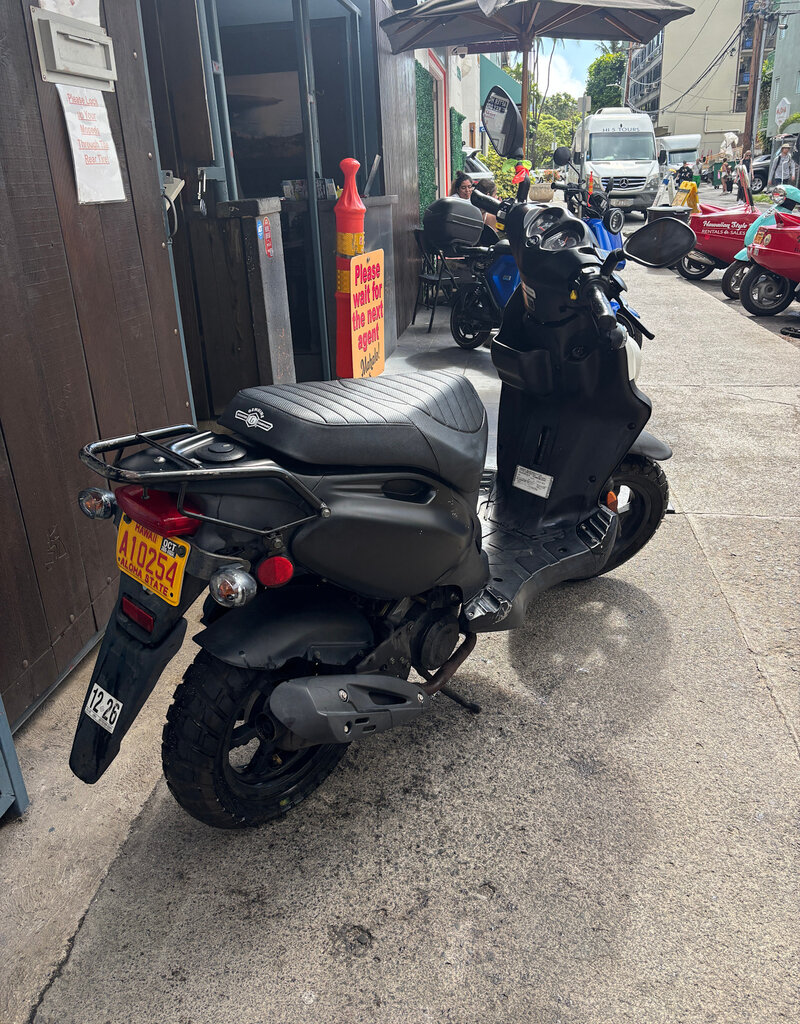 Genuine Scooters 2024 Black Genuine Roughhouse 50 cc Moped (R-126)