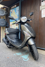 Genuine Scooters 2024 Gloss Titanium Genuine Buddy 50cc Moped (130)