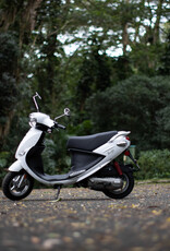 Genuine Scooters 2026 White Genuine Buddy 50cc Moped**