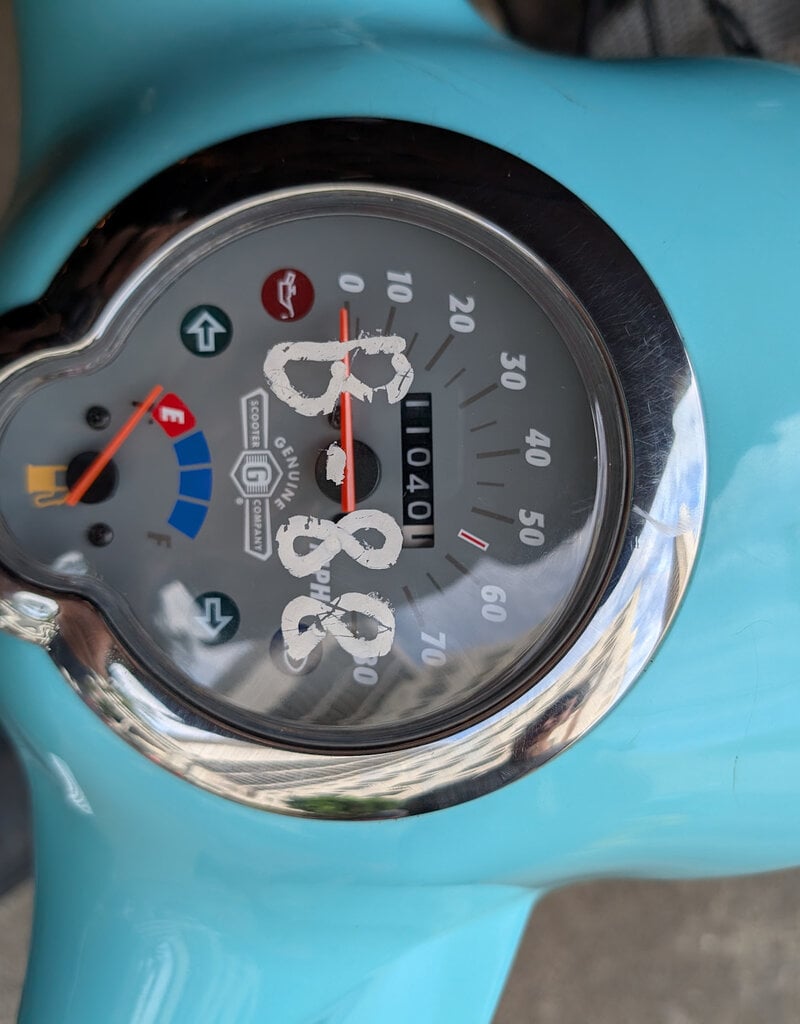 Genuine Scooters 2023 Turquoise Genuine Buddy 50cc Moped (b-88)