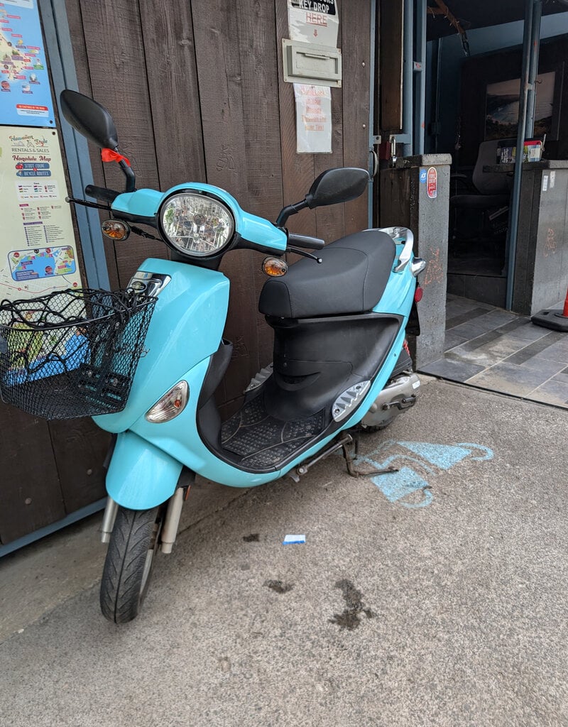 Genuine Scooters 2023 Turquoise Genuine Buddy 50cc Moped (b-88)