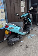 Genuine Scooters 2023 Turquoise Genuine Buddy 50cc Moped (b-88)
