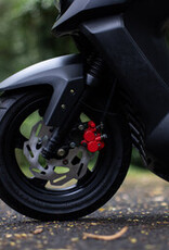 Genuine Scooters 2025 Matte Black Genuine Hooligan 170i Scooter**