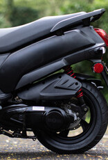 Genuine Scooters 2025 Matte Black Genuine Hooligan 170i Scooter**