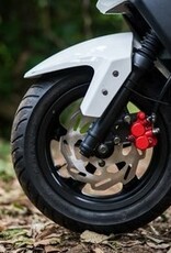 Genuine Scooters 2025 White Genuine Hooligan 170i Scooter**