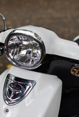 Genuine Scooters 2026 White Genuine Buddy 50cc Moped**