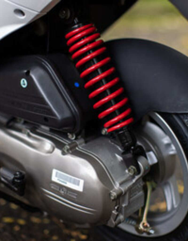 Genuine Scooters 2026 White Genuine Buddy 50cc Moped**