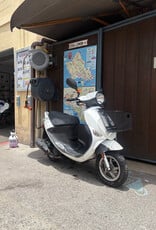 Genuine Scooters 2022 White Buddy 50cc Moped (0464)