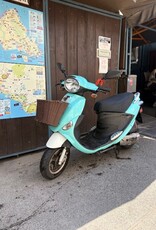Genuine Scooters 2023 Turquoise Genuine Buddy 50cc Moped (BB-4021)
