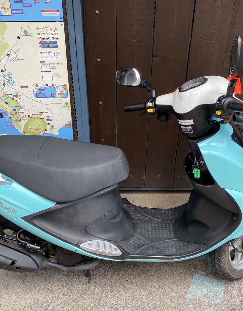Genuine Scooters 2022 Turquoise Genuine Buddy 50cc Moped (BB0399)