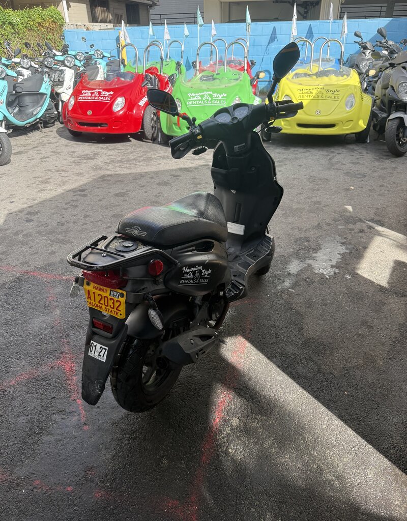 Genuine Scooters 2024 Matte Titanium Genuine Roughhouse Sport 50cc Moped (LX-70)
