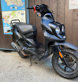 Genuine Scooters 2024 Black Genuine Roughhouse 50 cc Moped (b.b. 5958)