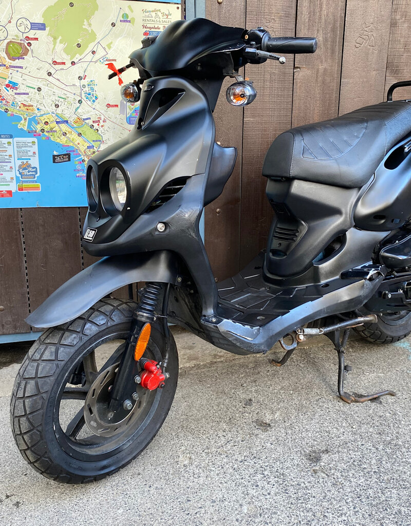 Genuine Scooters 2024 Black Genuine Roughhouse 50 cc Moped (b.b. 5958)