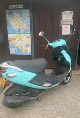 Genuine Scooters 2024 Turquoise Buddy 50cc Moped (5620)(B-96)