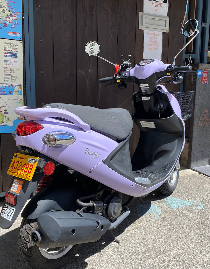 Genuine Scooters 2024 Lavender Genuine Buddy 50cc Moped ( BB 5039)