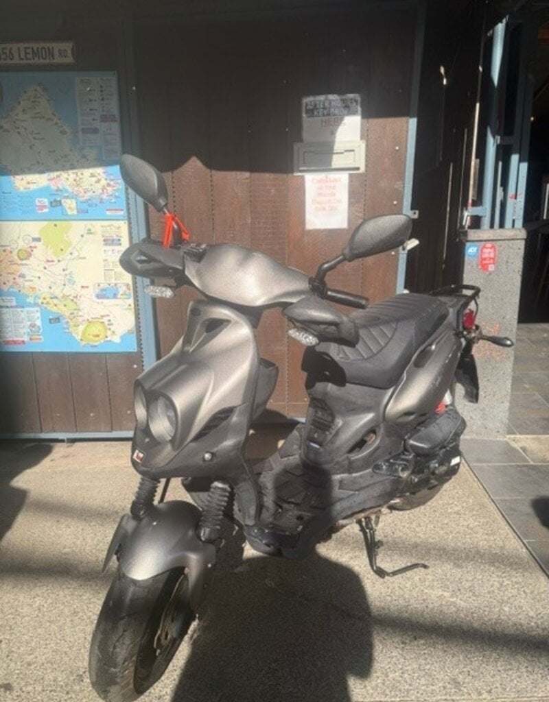Genuine Scooters 2024 Titanium Genuine Roughhouse Sport 50cc Moped (5963)